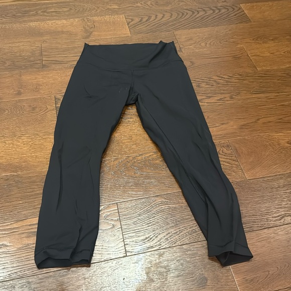 Lululemon. Black, Align leggings. Worn less than a handful of times. - Picture 1 of 2